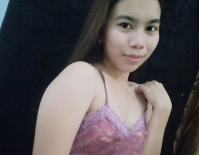 Jhessa_Hutt naked stripping on cam for live sex video chat
