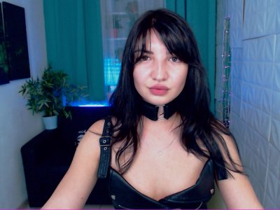 Johanna_One naked stripping on cam for live sex video chat