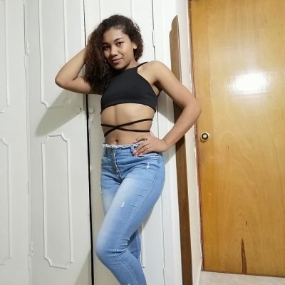jones_paula naked stripping on cam for live sex video chat