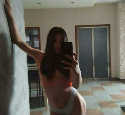 Jovanna_roberts naked stripping on cam for live sex video chat