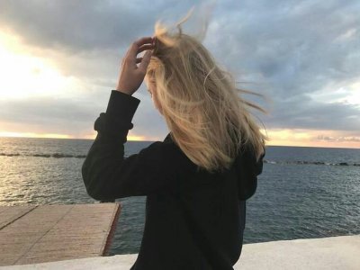 Julemod naked stripping on cam for live sex video chat