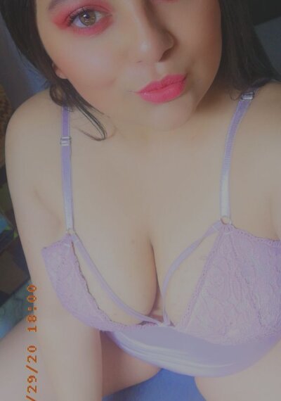 kamii_brooke naked stripping on cam for live sex video chat