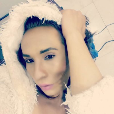Kamy_Leon naked stripping on cam for live sex video chat