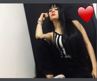 Karina_arango3 naked stripping on cam for live sex video chat