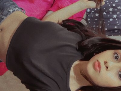 karla_fd_ naked stripping on cam for live sex video chat