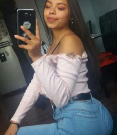 karol_cantor naked stripping on cam for live sex video chat