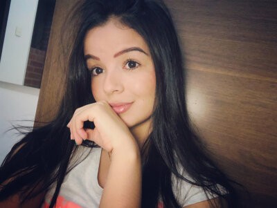 Kata-777 naked stripping on cam for live sex video chat