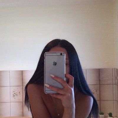 katana_li naked stripping on cam for live sex video chat