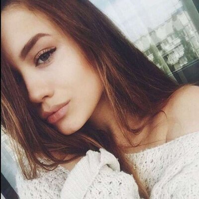 Kate-Poof naked stripping on cam for live sex video chat