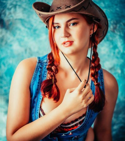Katerina200 naked stripping on cam for live sex video chat