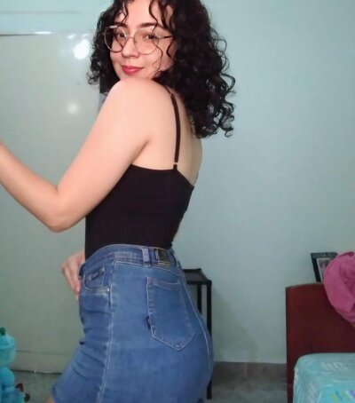 katering_rangel naked stripping on cam for live sex video chat
