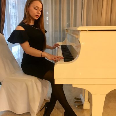 KayDiana naked stripping on cam for live sex video chat
