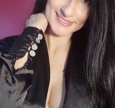 kendra_0333 naked stripping on cam for live sex video chat