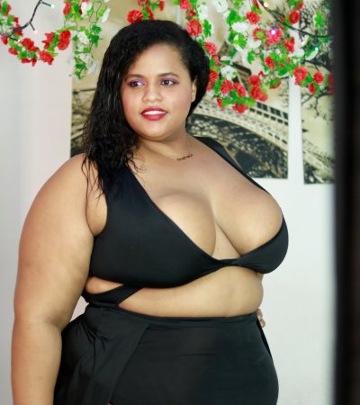 Kimberlyfox30 naked stripping on cam for live sex video chat