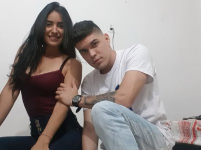 Kimmy_Paul naked stripping on cam for live sex video chat