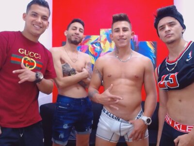 _kings_boys_x naked stripping on cam for live sex video chat
