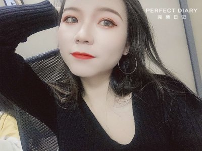 kinn99 naked stripping on cam for live sex video chat