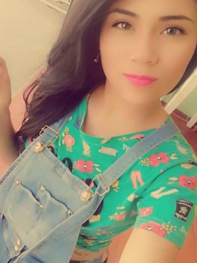 kinny_ naked stripping on cam for live sex video chat