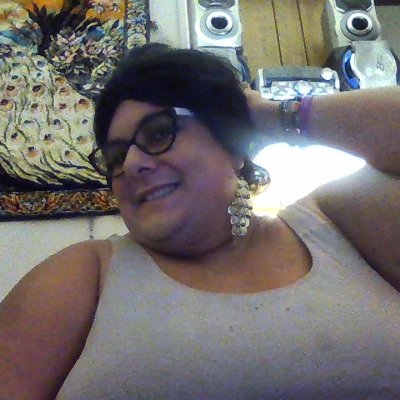 Kinseyforu77 naked stripping on cam for live sex video chat
