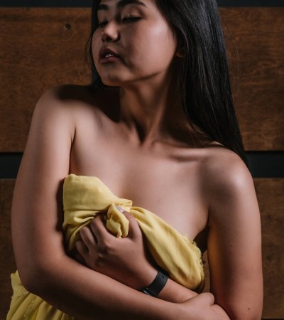 kira-hyuga naked stripping on cam for live sex video chat