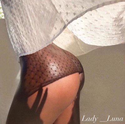 Lady__Luna naked stripping on cam for live sex video chat