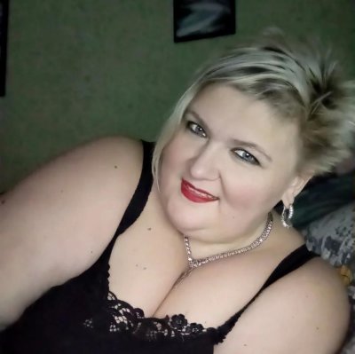 Lana555 naked stripping on cam for live sex video chat