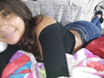 laura130619 naked stripping on cam for live sex video chat