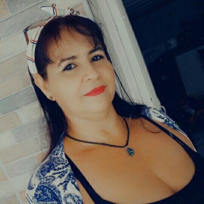 laura_riley naked stripping on cam for live sex video chat