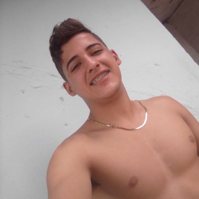 LeanBeatBox naked stripping on cam for live sex video chat