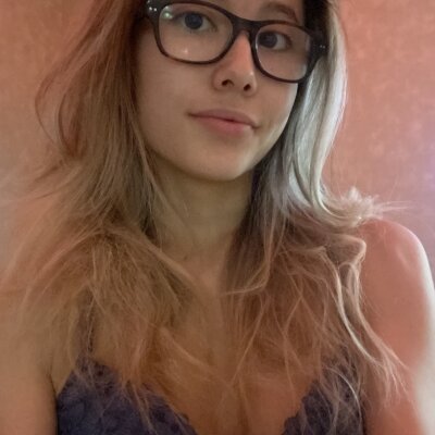 Leott4 naked stripping on cam for live sex video chat