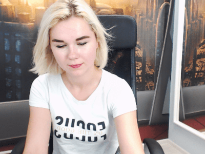 Lette_wonder naked stripping on cam for live sex video chat