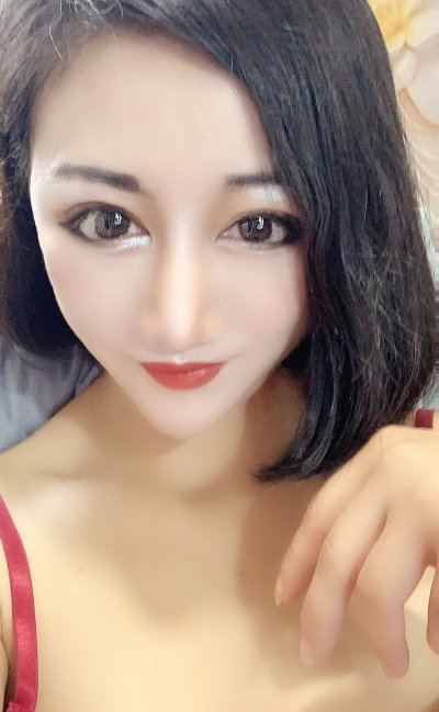 lianlian11 naked stripping on cam for live sex video chat