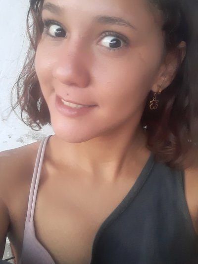 Lili_xxx naked stripping on cam for live sex video chat