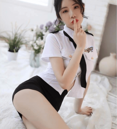 Lily_Hot_Love naked stripping on cam for live sex video chat