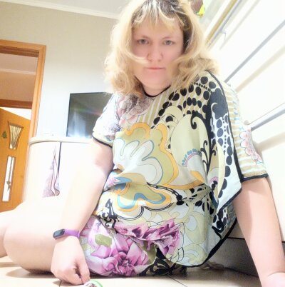 Limbo_love naked stripping on cam for live sex video chat