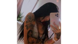 Lisegg_ naked stripping on cam for live sex video chat