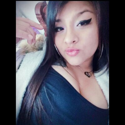 liseth_01hot naked stripping on cam for live sex video chat