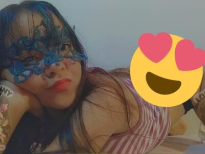 LoliBonny naked stripping on cam for live sex video chat