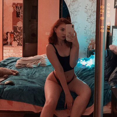 LolyaFro naked stripping on cam for live sex video chat