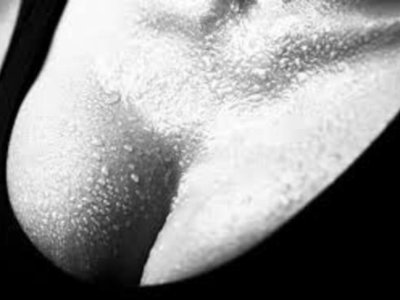 Lovely_Lara naked stripping on cam for live sex video chat