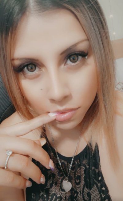 lucy007_ naked stripping on cam for live sex video chat