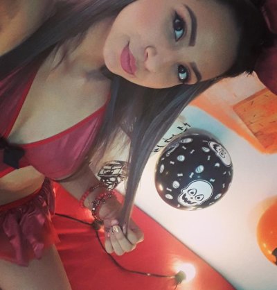 MADY_ naked stripping on cam for live sex video chat