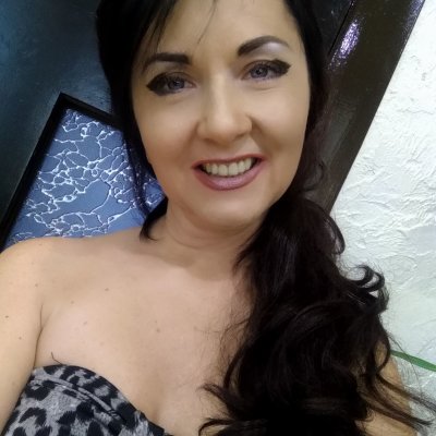 MailysaLaya naked stripping on cam for live sex video chat