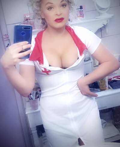 MarinaLilac naked stripping on cam for live sex video chat