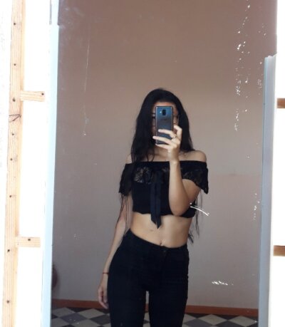 MariyaLin naked stripping on cam for live sex video chat