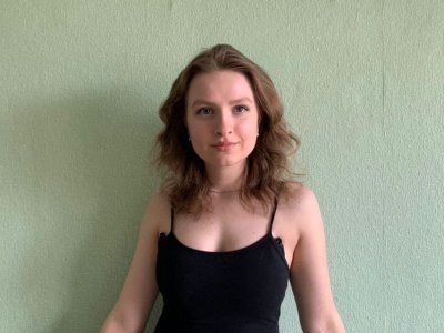 Marrooned naked stripping on cam for live sex video chat