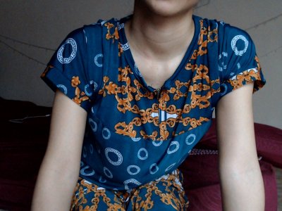 MarrySwan naked stripping on cam for live sex video chat