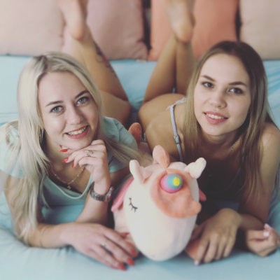 MartinaTurner naked stripping on cam for live sex video chat