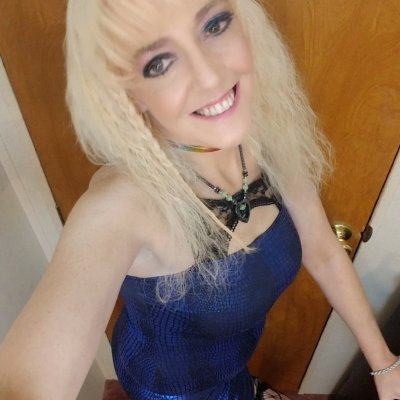 Marvellee naked stripping on cam for live sex video chat