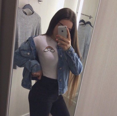 MaryJoze naked stripping on cam for live sex video chat